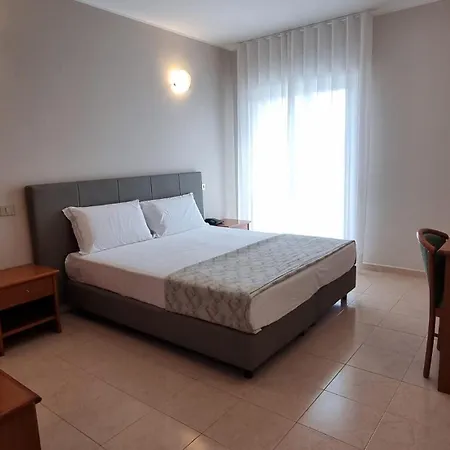 Easy 3* San Giovanni Rotondo