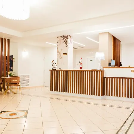 Hotel Easy