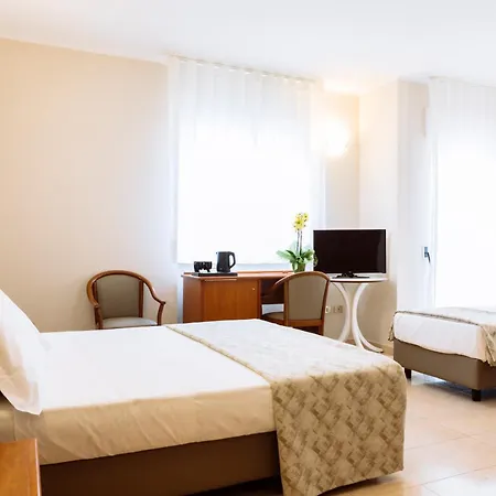 Hotel Easy