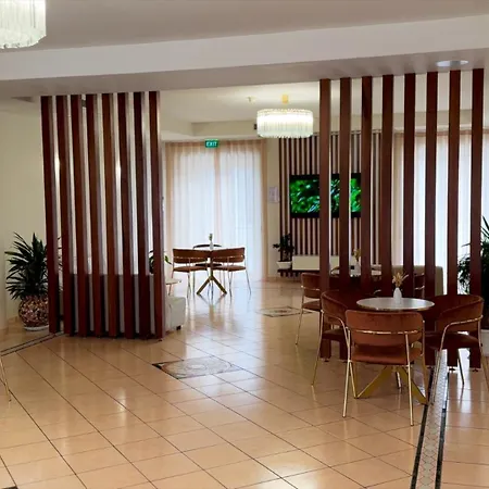 Hotel Easy 3*
